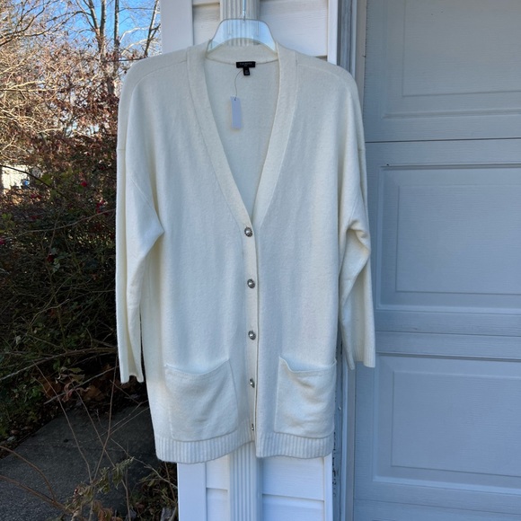 NWT Talbots Cozy & Festive Cream Jeweled Buttons V-Neck Long Cardigan Pockets - Picture 5 of 7